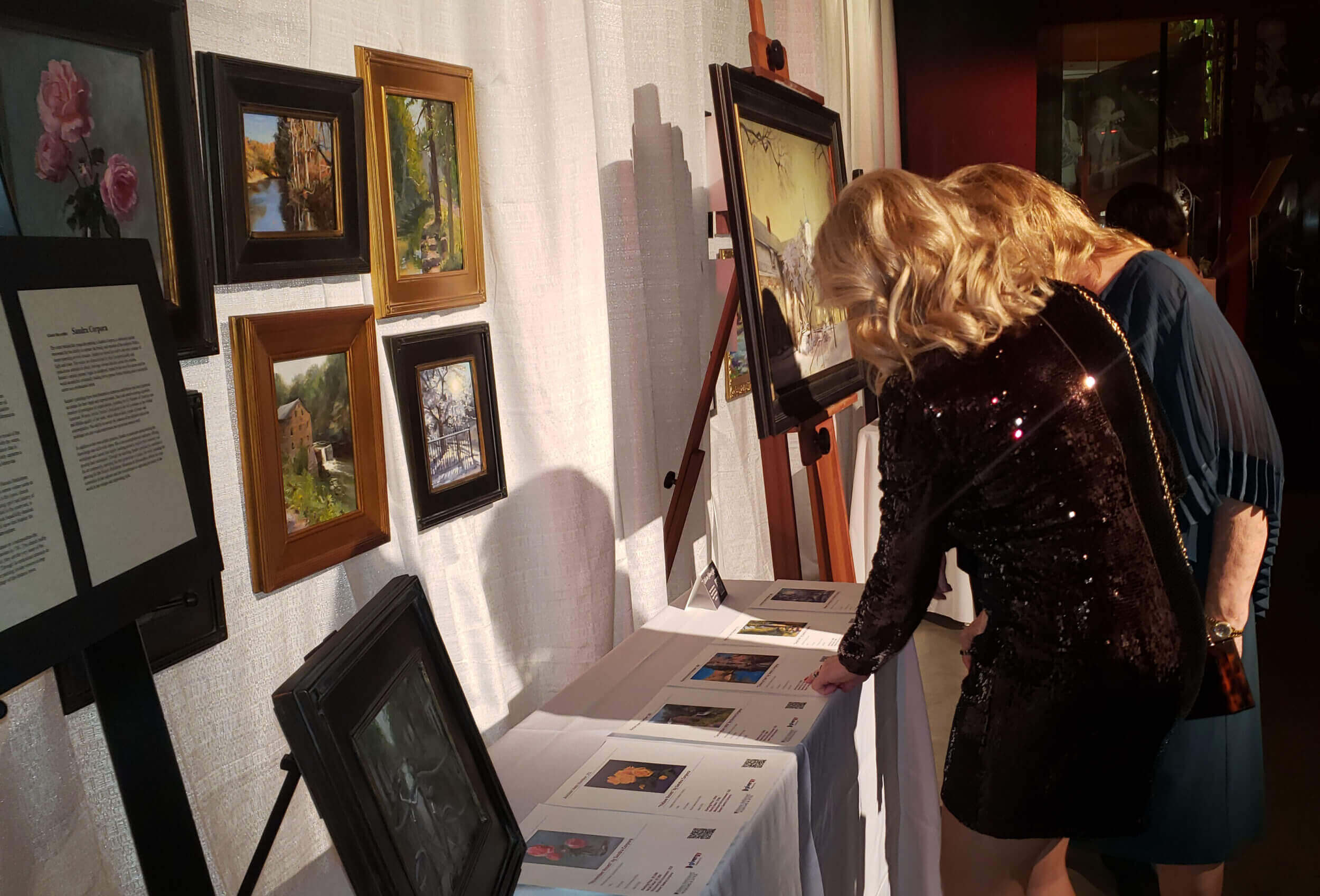 2024-Holiday-Dinner-and-Auction-PHoto-5ypKdM.tmp_