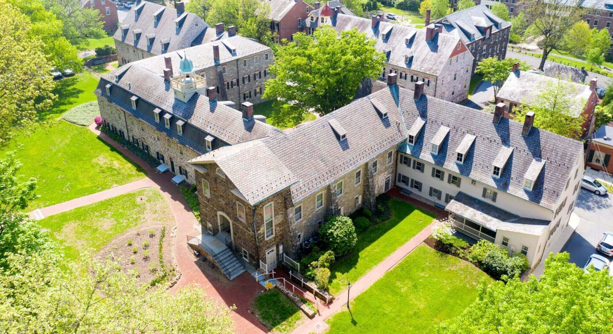 World-Heritage-Tour_graphic-P5BB3R.tmp_